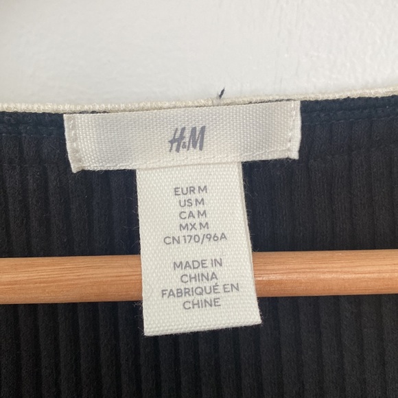 H&M Tank Top - Picture 5 of 6